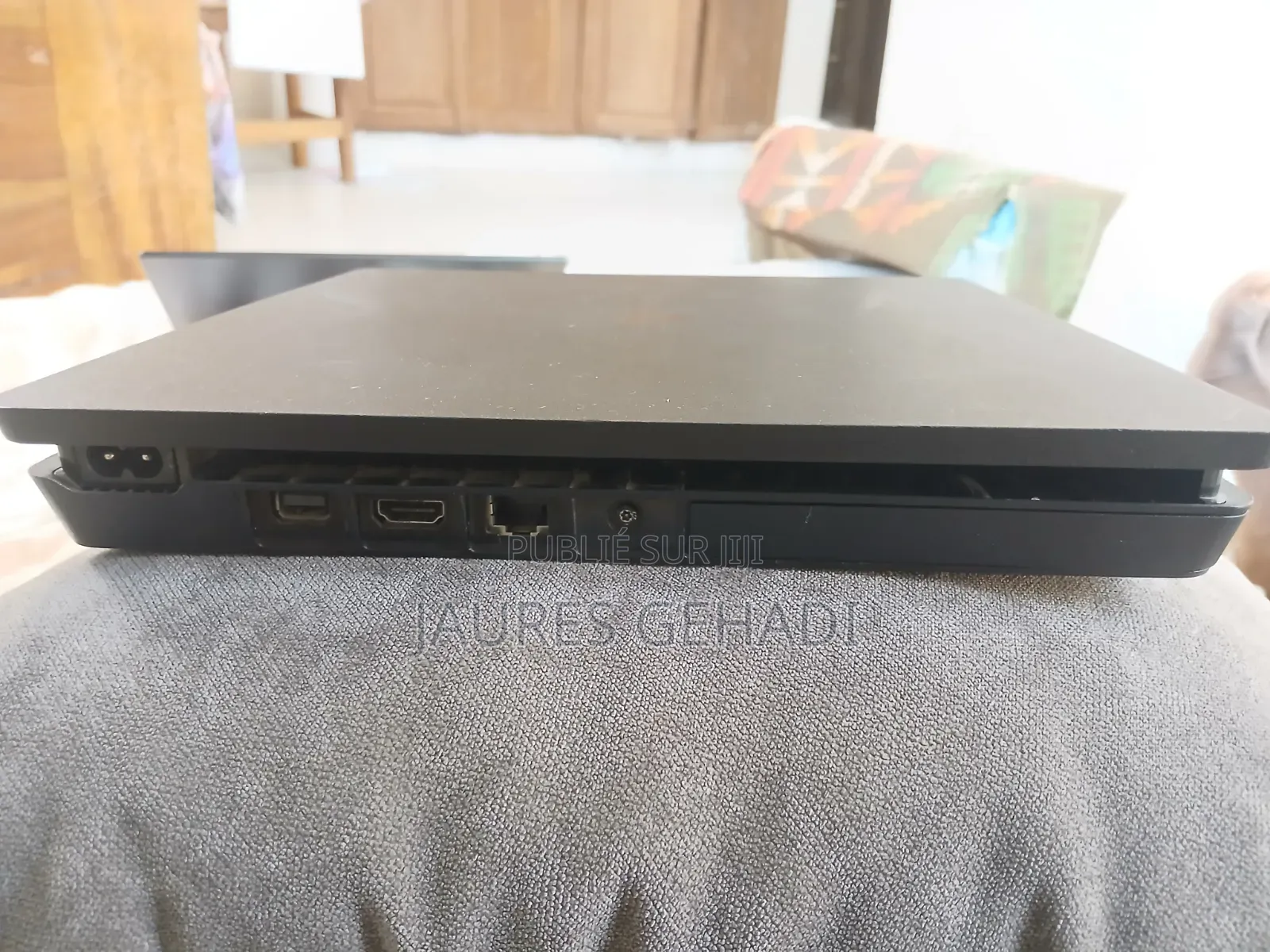 Ps4 Slim Bon État Abidjan Ko Troc Contre Téléphone Samsung