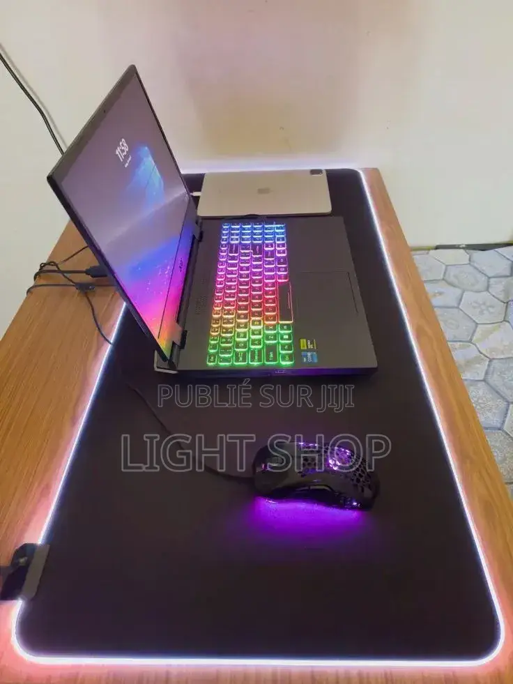 Nouveau Ordinateur portable Asus A42DE 32GB Nvidia SSHD+SSD 4T