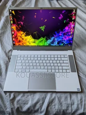 Nouveau Ordinateur portable Asus A42DE 32GB Nvidia SSHD+SSD 4T