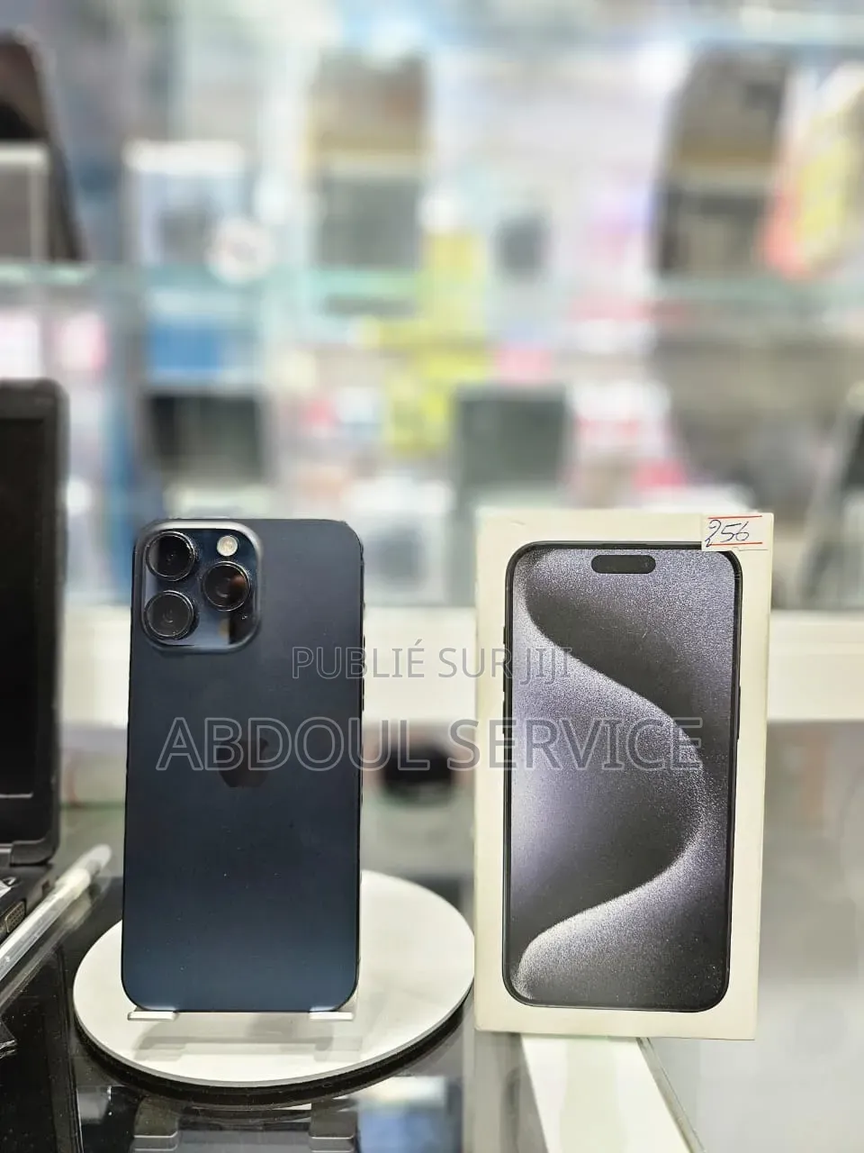 Apple iPhone 15 Pro Max 256 GB Noir