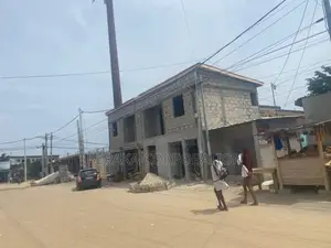 Studio dans Beraka Corporation, Cocody à Vendre