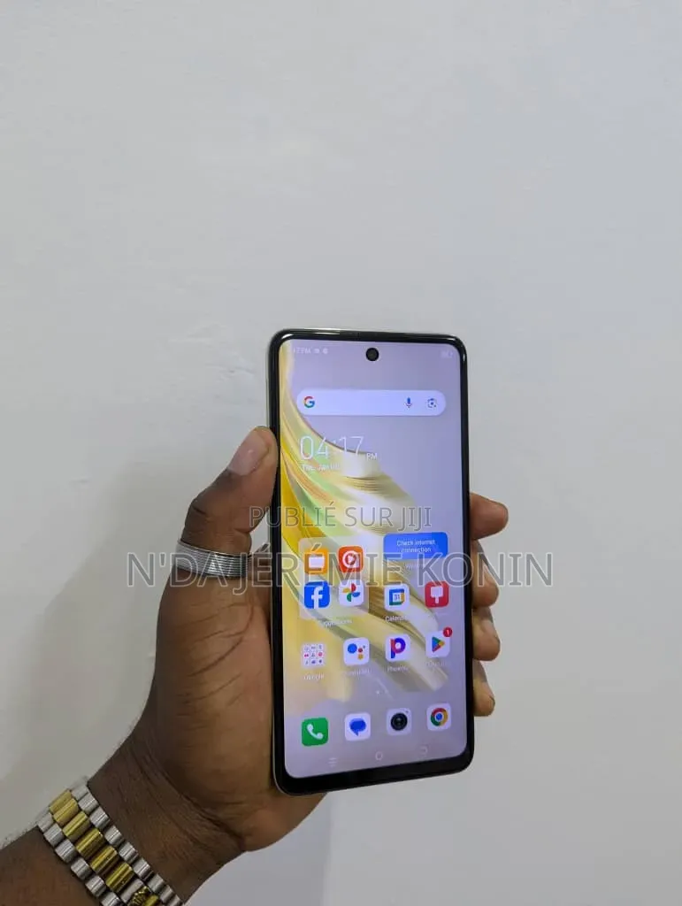 Nouveau Tecno Spark 20 128 GB Blanc