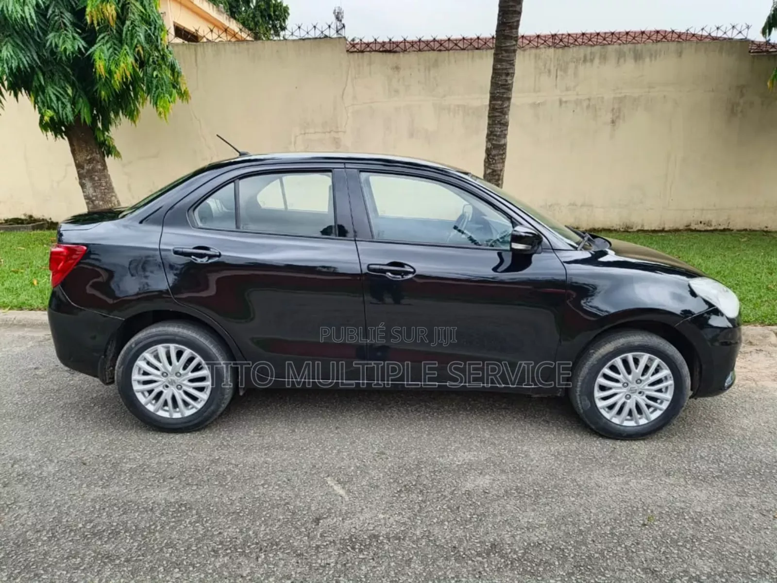 Suzuki Dzire 2023 Noir