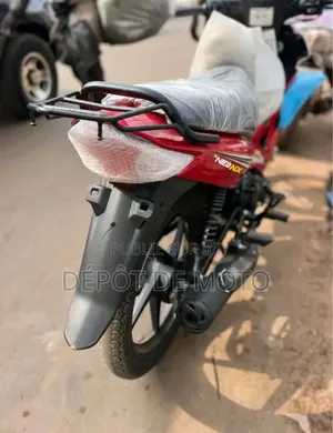 Nouveau TVS Neo NX 2025 Rouge