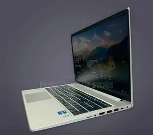 Nouveau HP ProBook 650 G8 16GB Intel Core i5 SSD 512GB