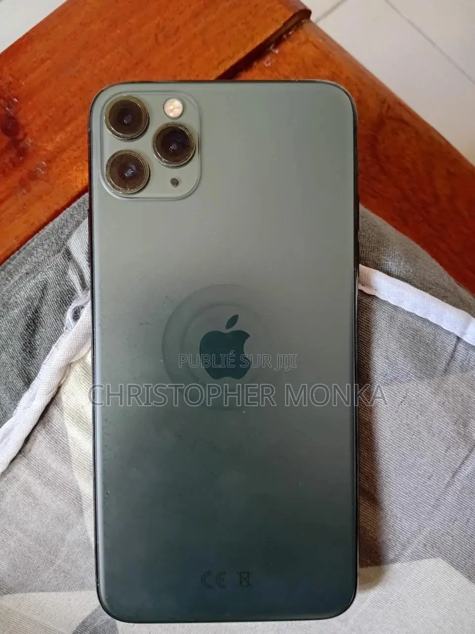 Apple iPhone 11 Pro Max 64 GB Noir
