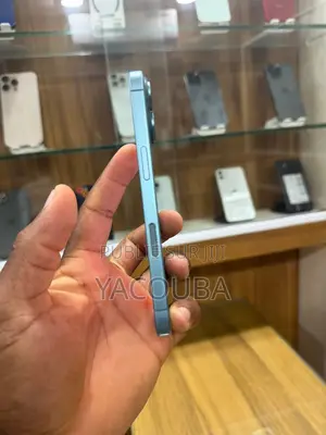 Apple iPhone 16e 256 GB Violet