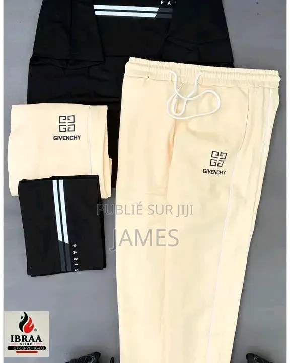 Disponible À Bas Prix