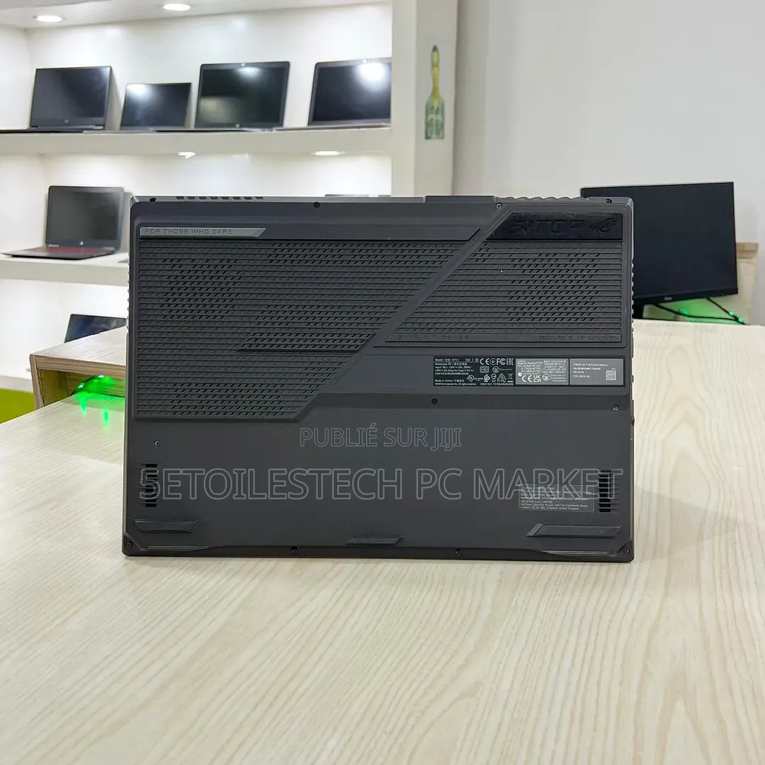 Nouveau Asus ROG Strix G17 16GB AMD Ryzen 7 SSD 512GB