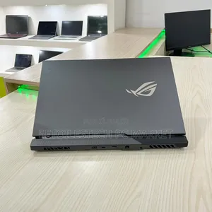 Nouveau Asus ROG Strix G17 16GB AMD Ryzen 7 SSD 512GB