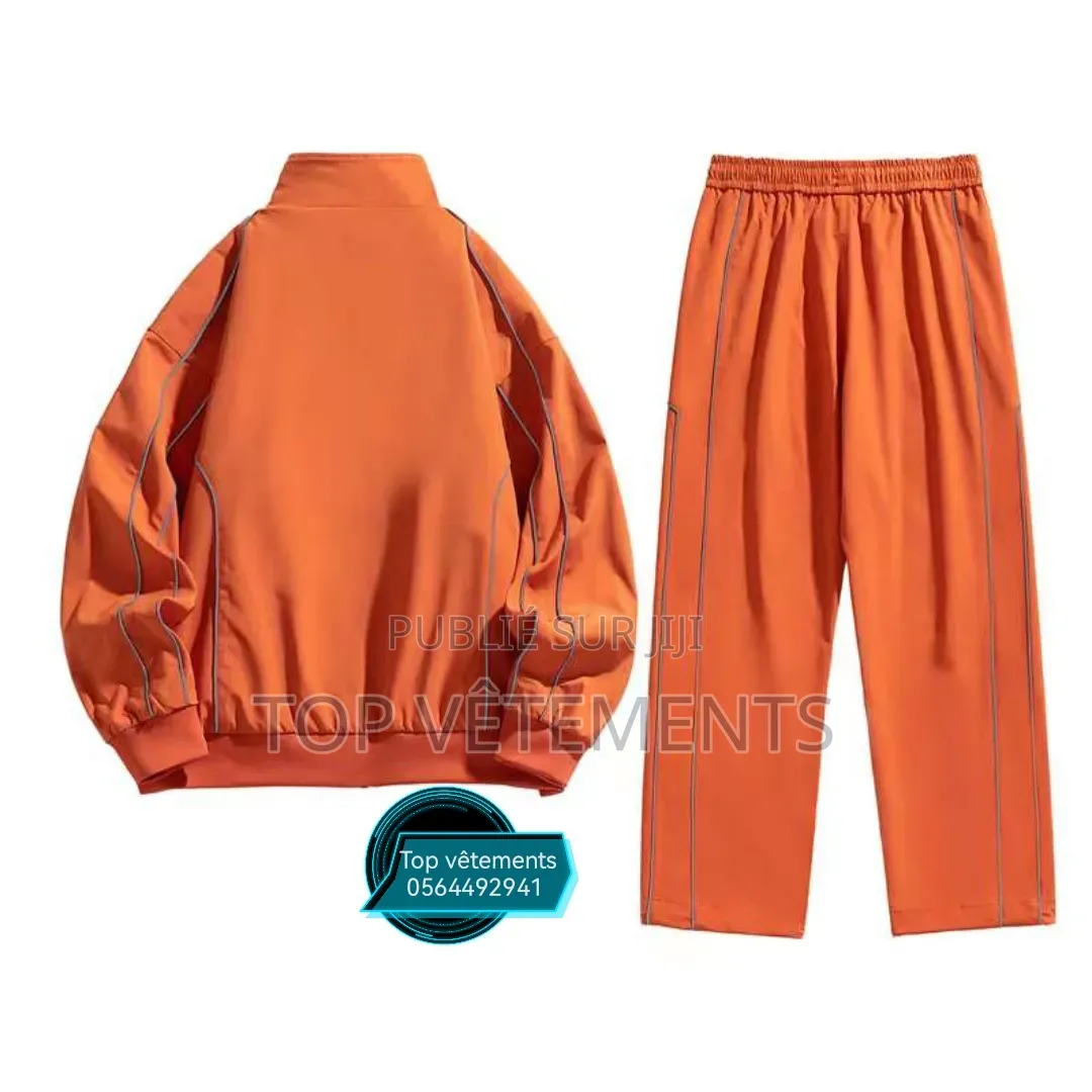 Nouvelle Collection De Survêtement en Stock Limité. Taille L, Xl, XXL