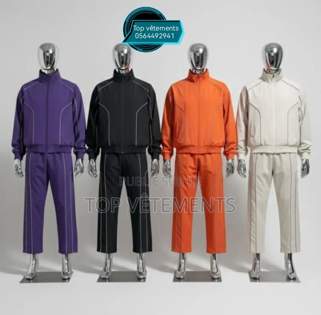 Nouvelle Collection De Survêtement en Stock Limité. Taille L, Xl, XXL