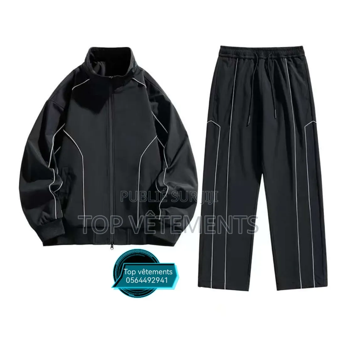 Nouvelle Collection De Survêtement en Stock Limité. Taille L, Xl, XXL