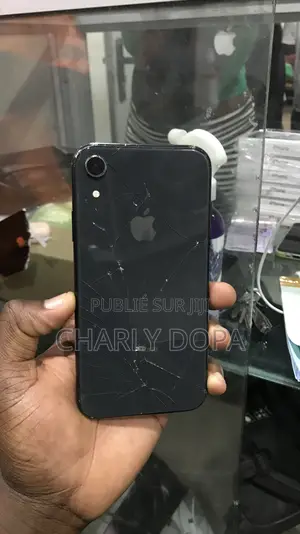 Apple iPhone XR 64 GB Noir