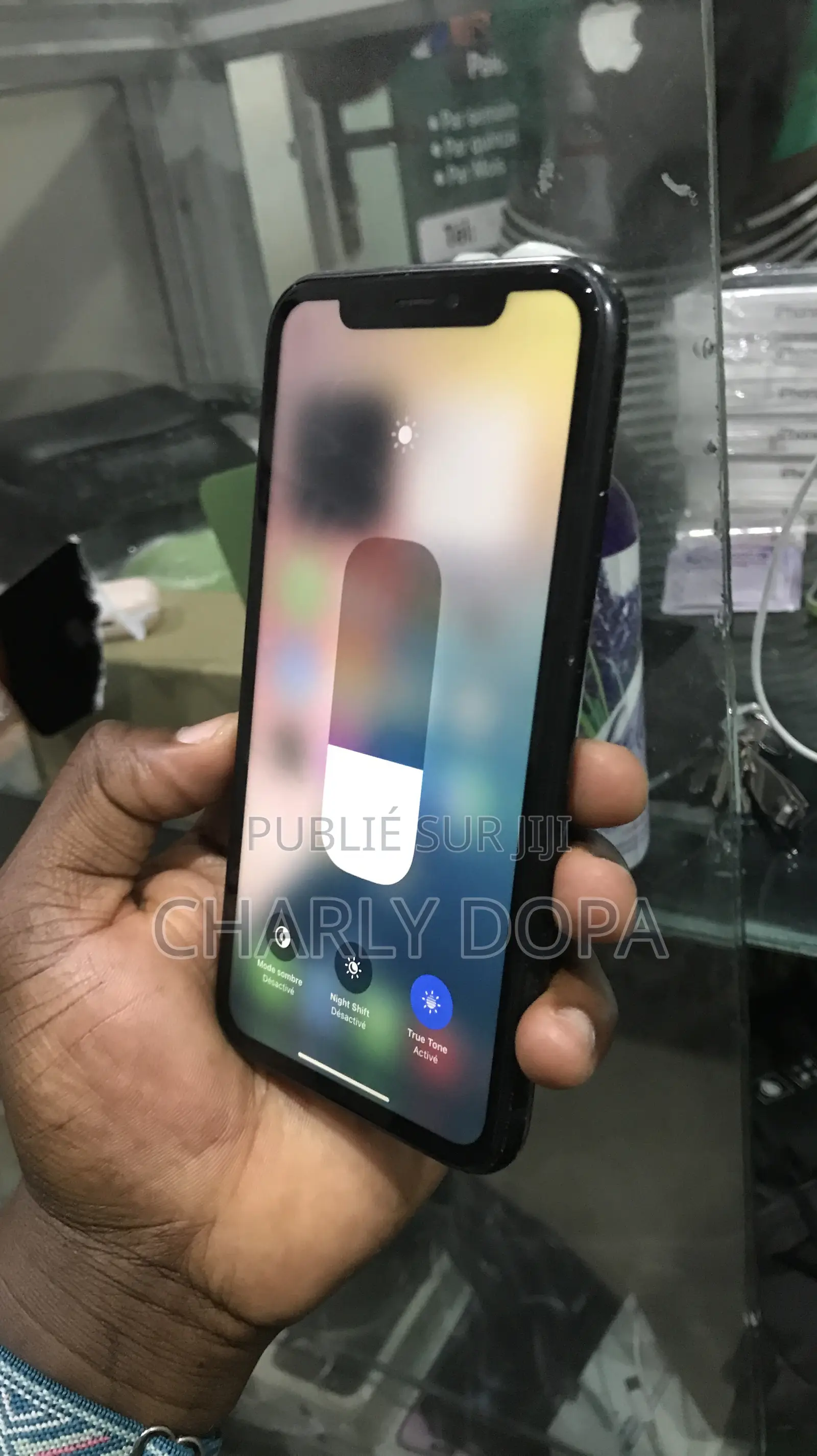 Apple iPhone XR 64 GB Noir