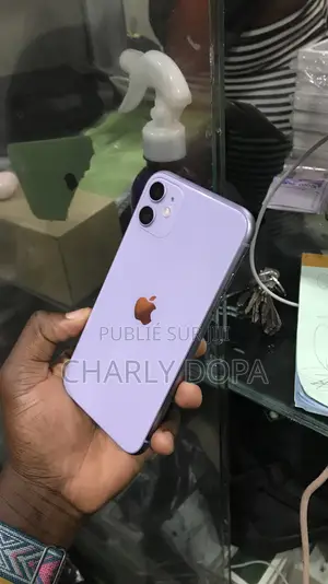 Apple iPhone 11 64 GB Violet