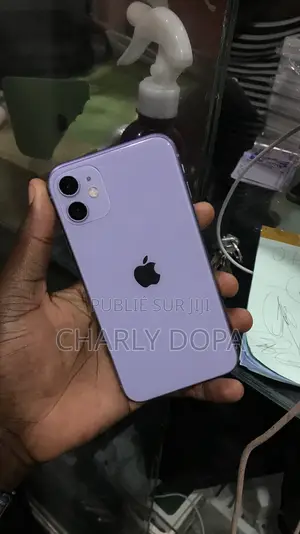 Apple iPhone 11 64 GB Violet