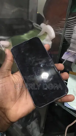 Apple iPhone 11 64 GB Violet
