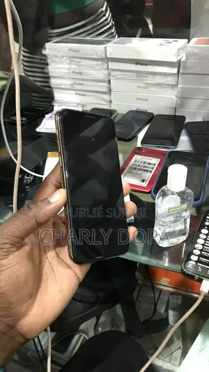 Apple iPhone 11 Pro 64 GB Doré