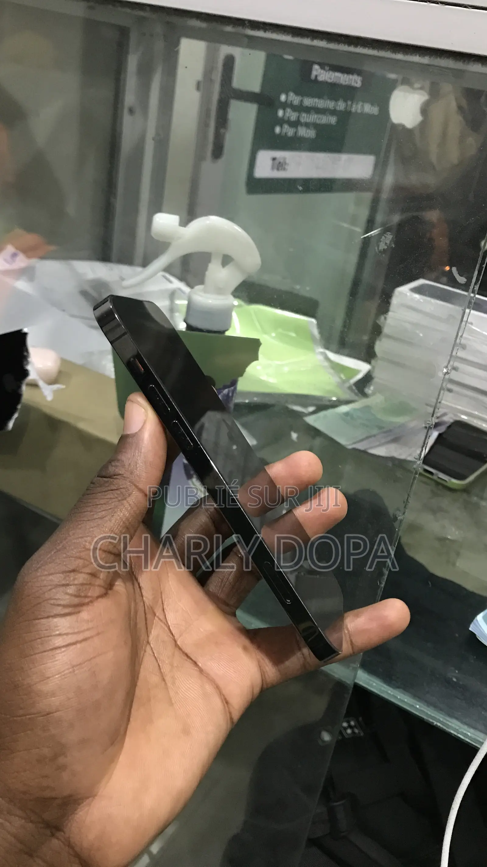 Apple iPhone 12 Pro 128 GB Noir