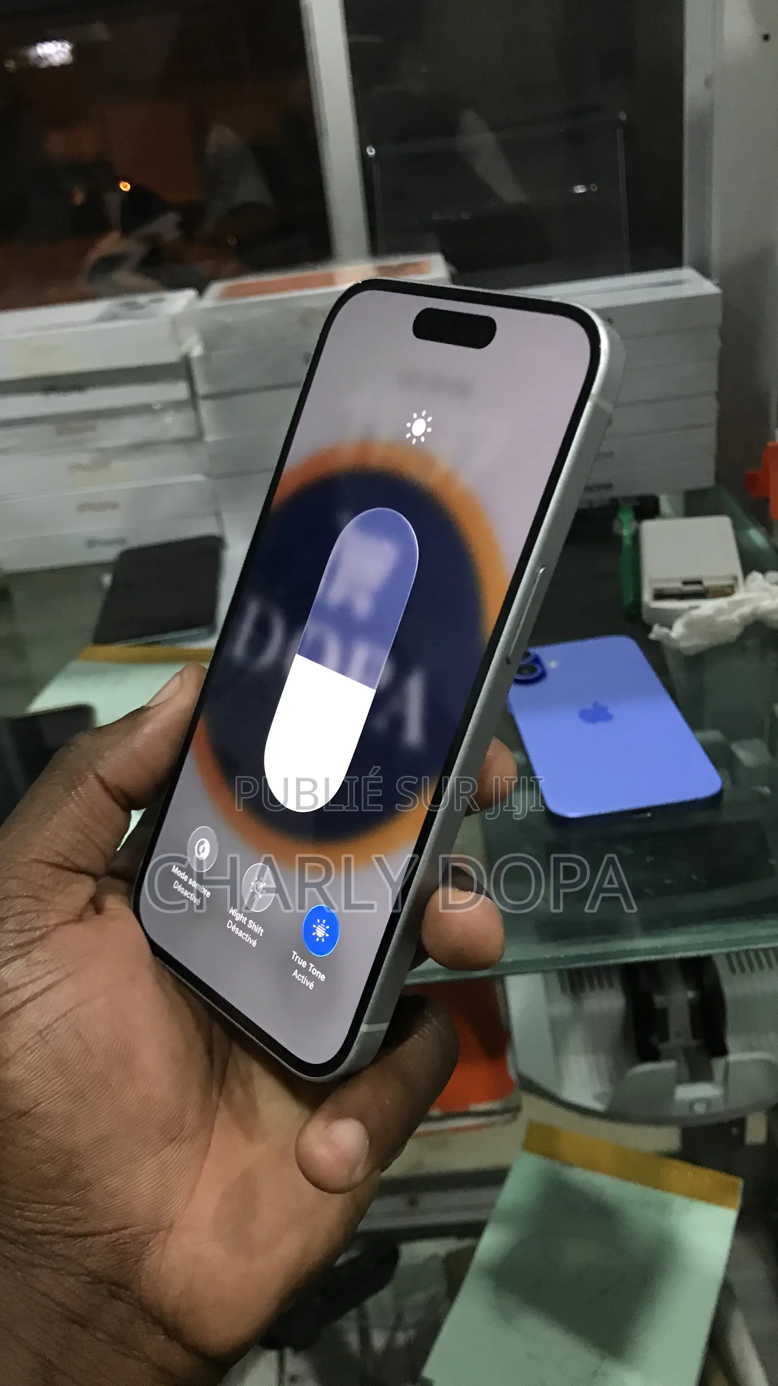 Apple iPhone 15 128 GB Bleu