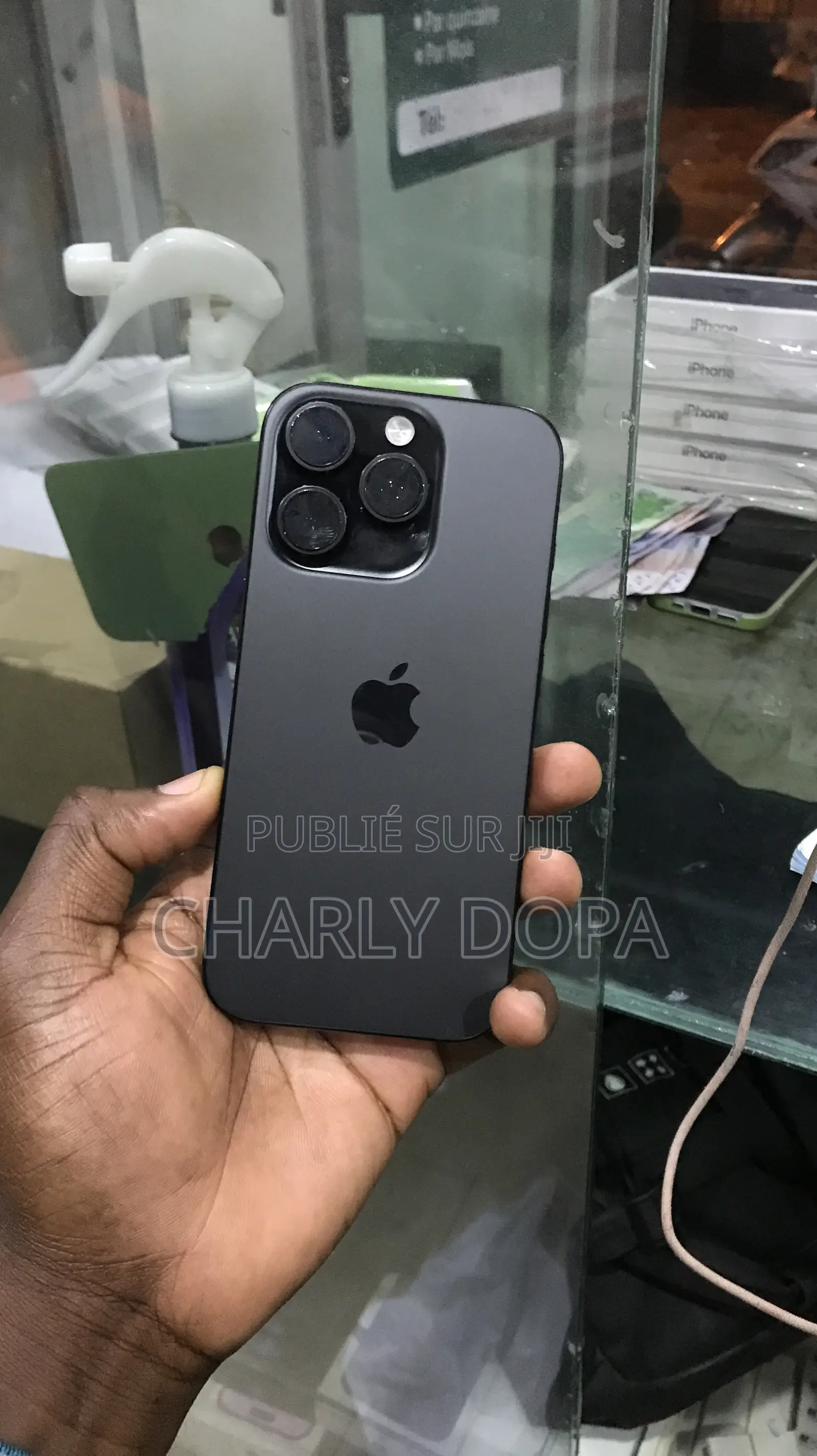 Apple iPhone 15 Pro 128 GB Noir