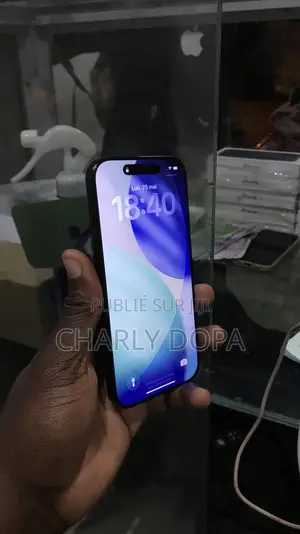 Apple iPhone 15 Pro 128 GB Noir