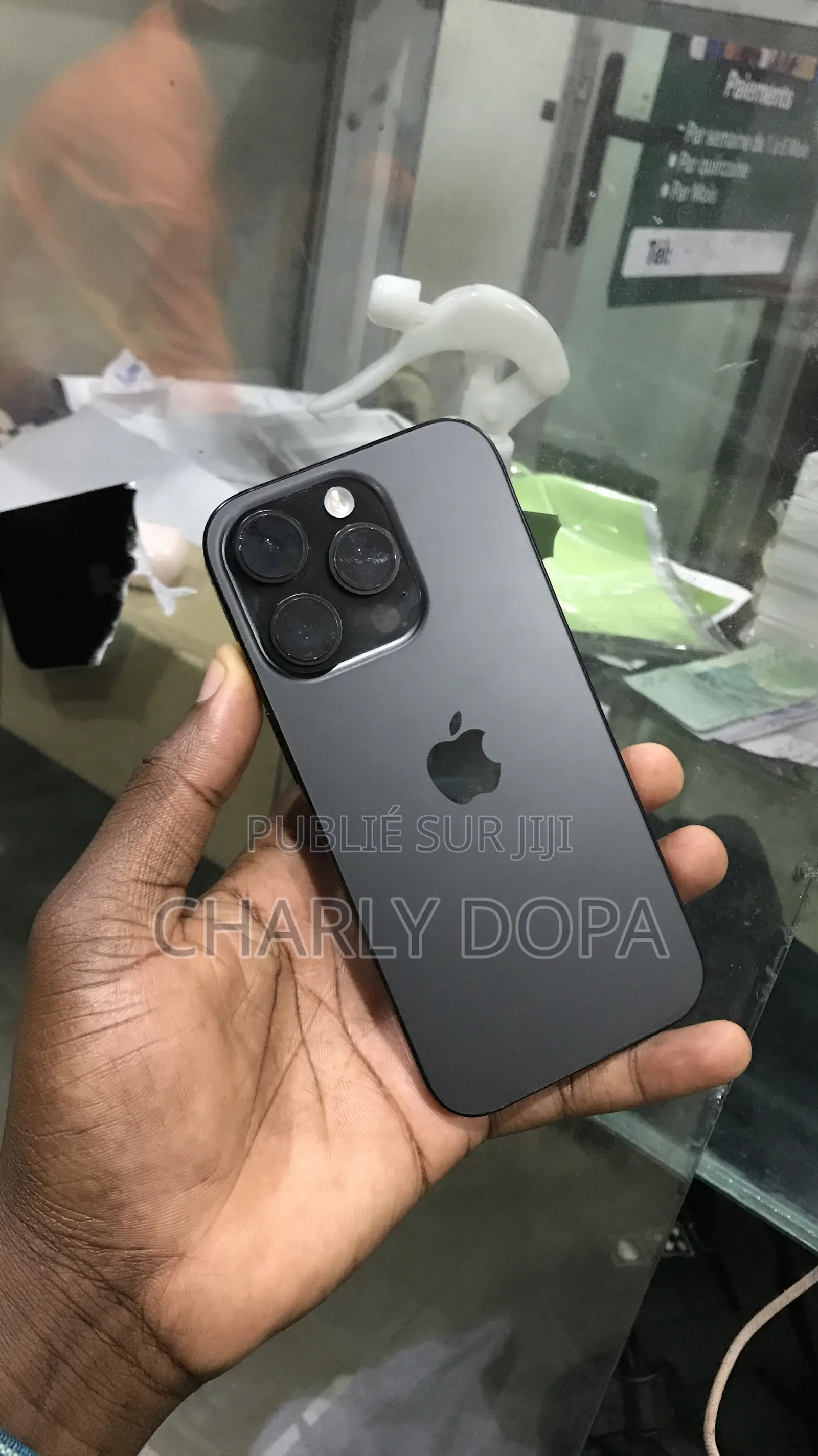 Apple iPhone 15 Pro 128 GB Noir