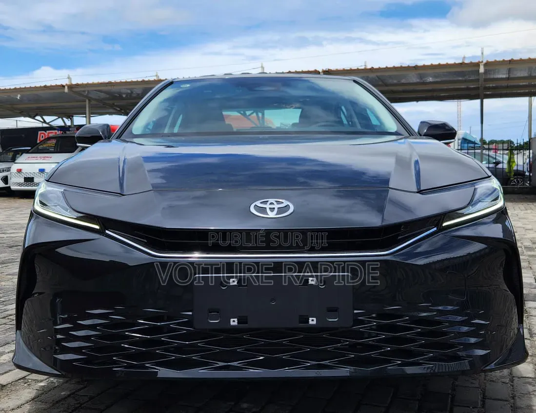 Nouveau Toyota Camry 2025 Noir