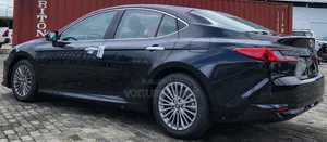 Nouveau Toyota Camry 2025 Noir