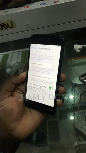 Apple iPhone 7 32 GB Noir
