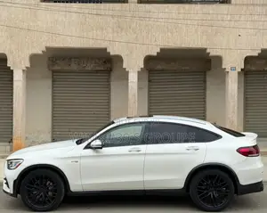Nouveau Mercedes-Benz GLC-Class 2023 Blanc