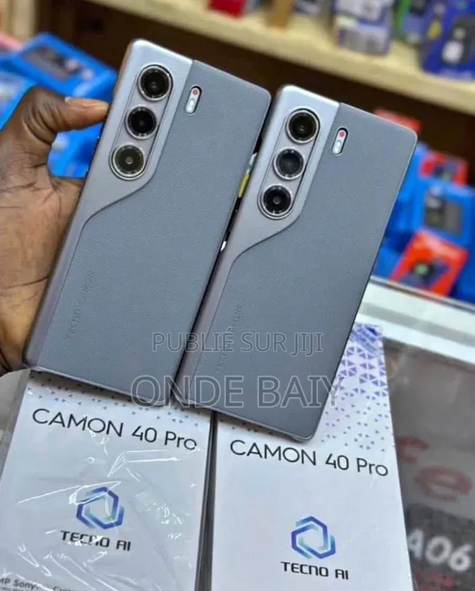 Nouveau Tecno Camon 40 128 GB Gris