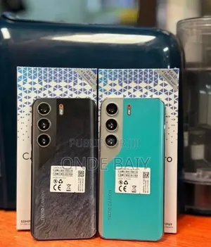 Nouveau Tecno Camon 40 128 GB Gris