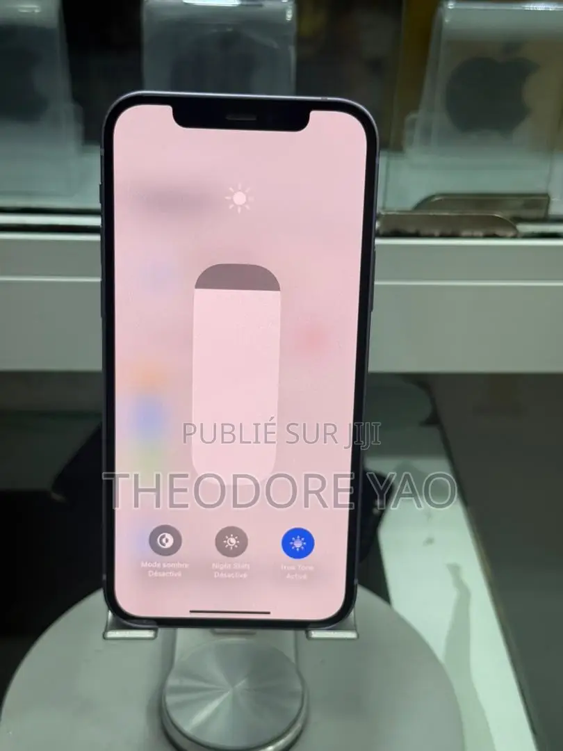 Nouveau Apple iPhone 12 128 GB Violet