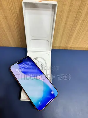 Nouveau Apple iPhone 17 Pro Max 256 GB Orange