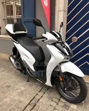 Nouveau Yamaha DT125 2022 Blanc