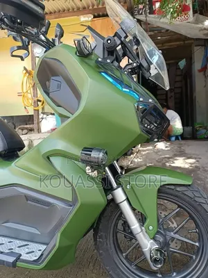 Nouveau Yamaha YBR125 2025 Blanc