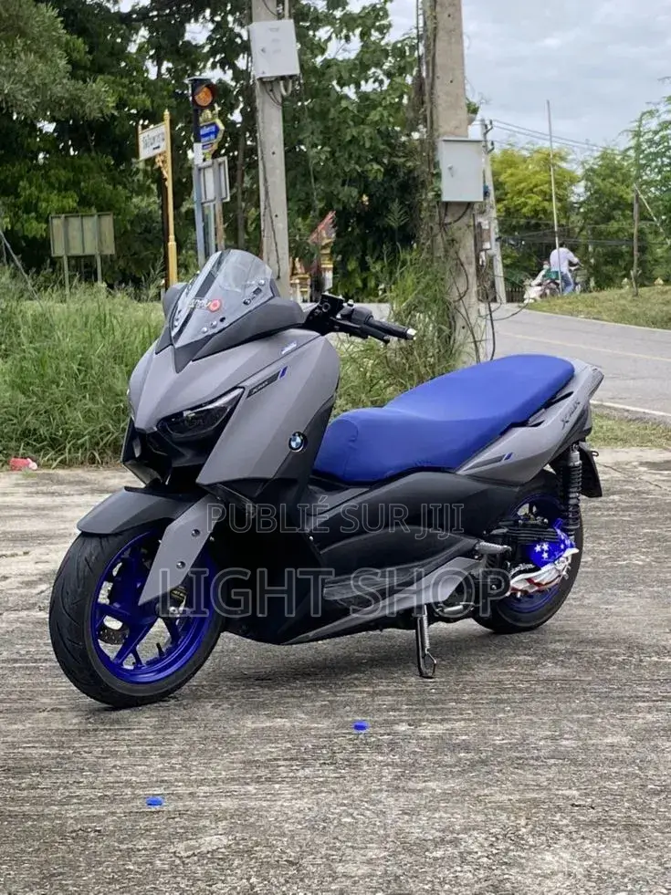 Nouveau Yamaha YBR125 2025 Blanc