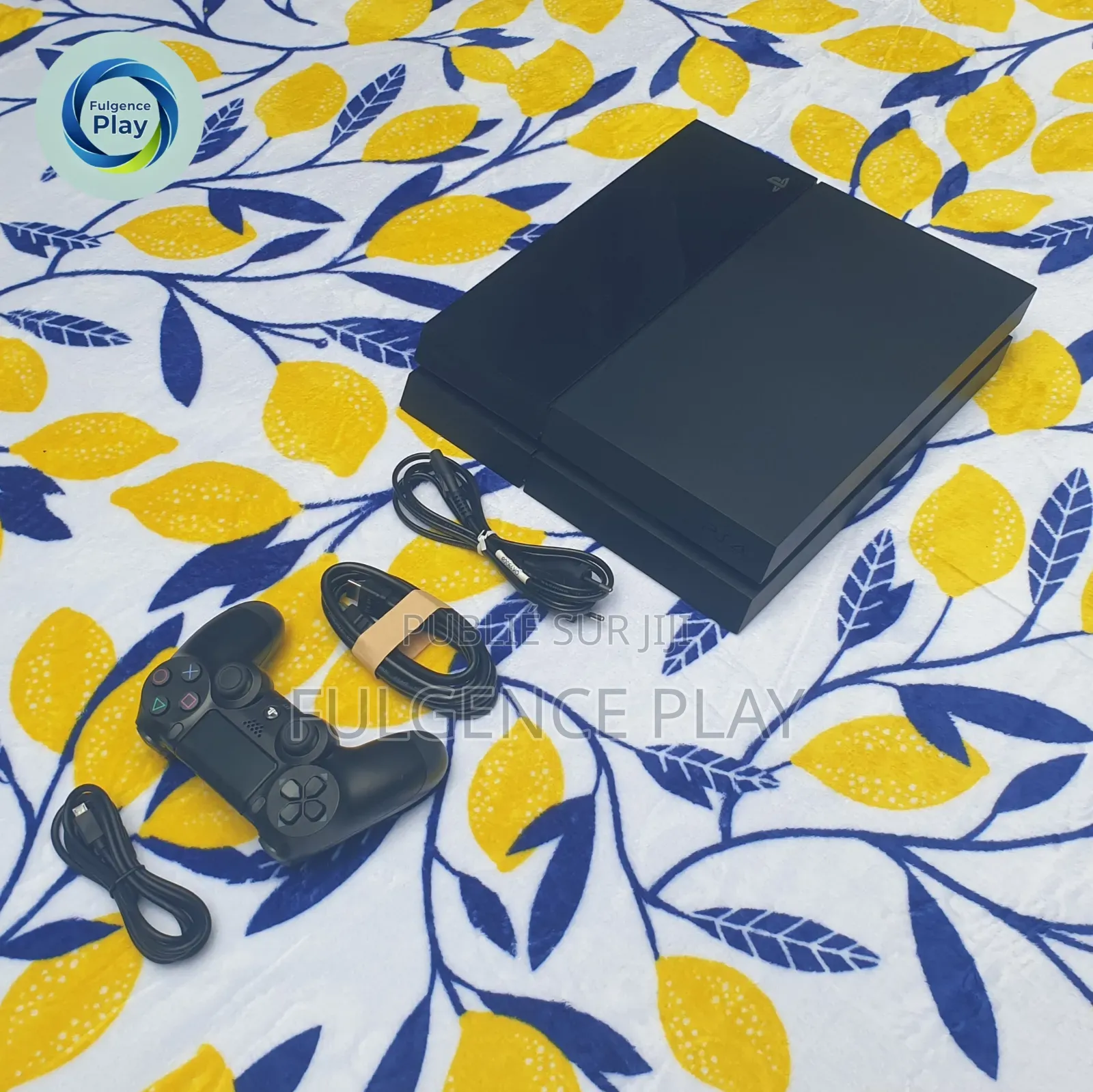Ps4 Fat Non Craquée en Vente, La Console Est Très Propre, Aucun Souci