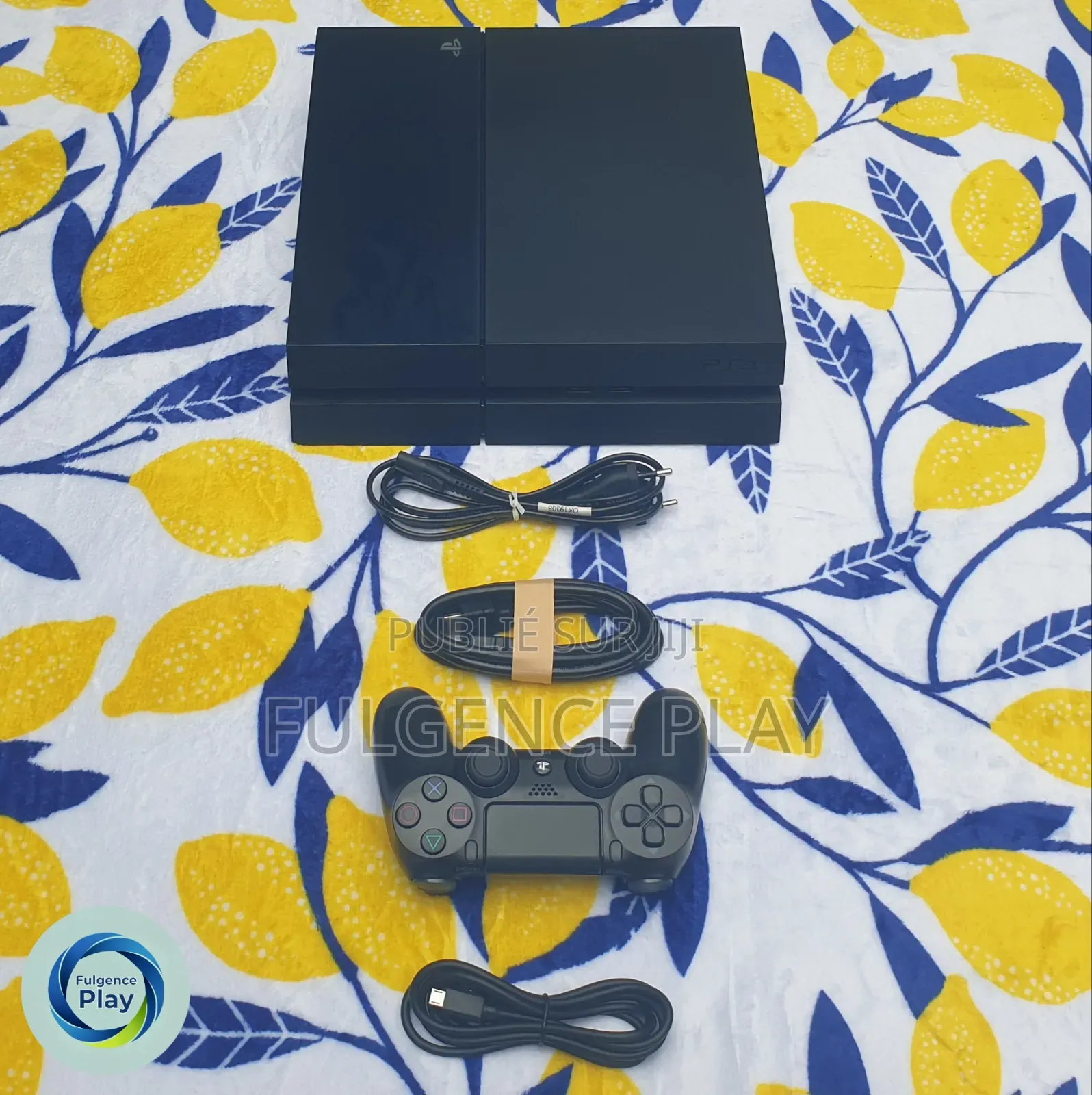 Ps4 Fat Non Craquée en Vente, La Console Est Très Propre, Aucun Souci