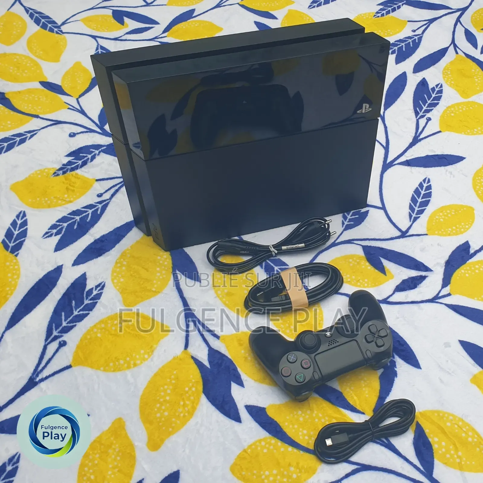 Ps4 Fat Non Craquée en Vente, La Console Est Très Propre, Aucun Souci