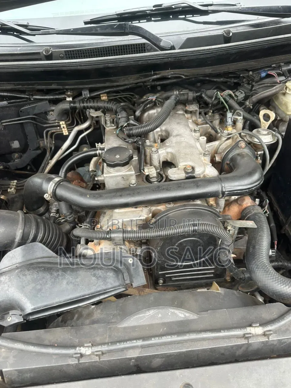 Mitsubishi L200 2022 Gris