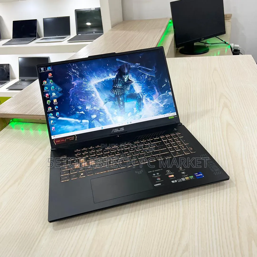 Nouveau Asus TUF Gaming F16 24GB Intel Core i9 SSD 512GB