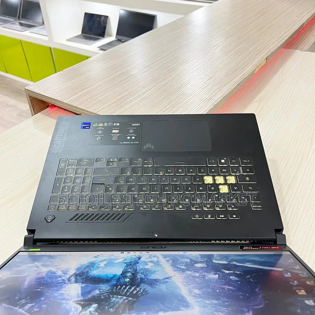 Nouveau Asus TUF Gaming F16 24GB Intel Core i9 SSD 512GB