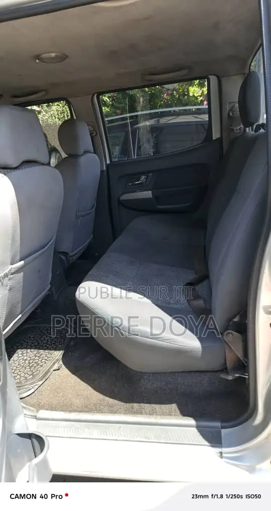 Peugeot XP 2017 Gris