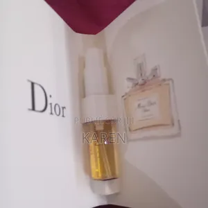 Vos Parfums De Luxe À Emporter Partout
