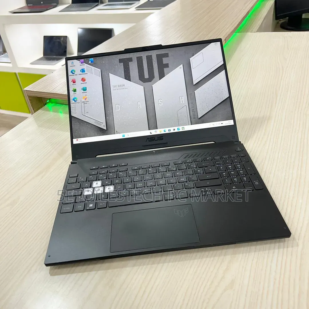 Nouveau Asus TUF Gaming F16 16GB Intel Core i7 SSD 512GB