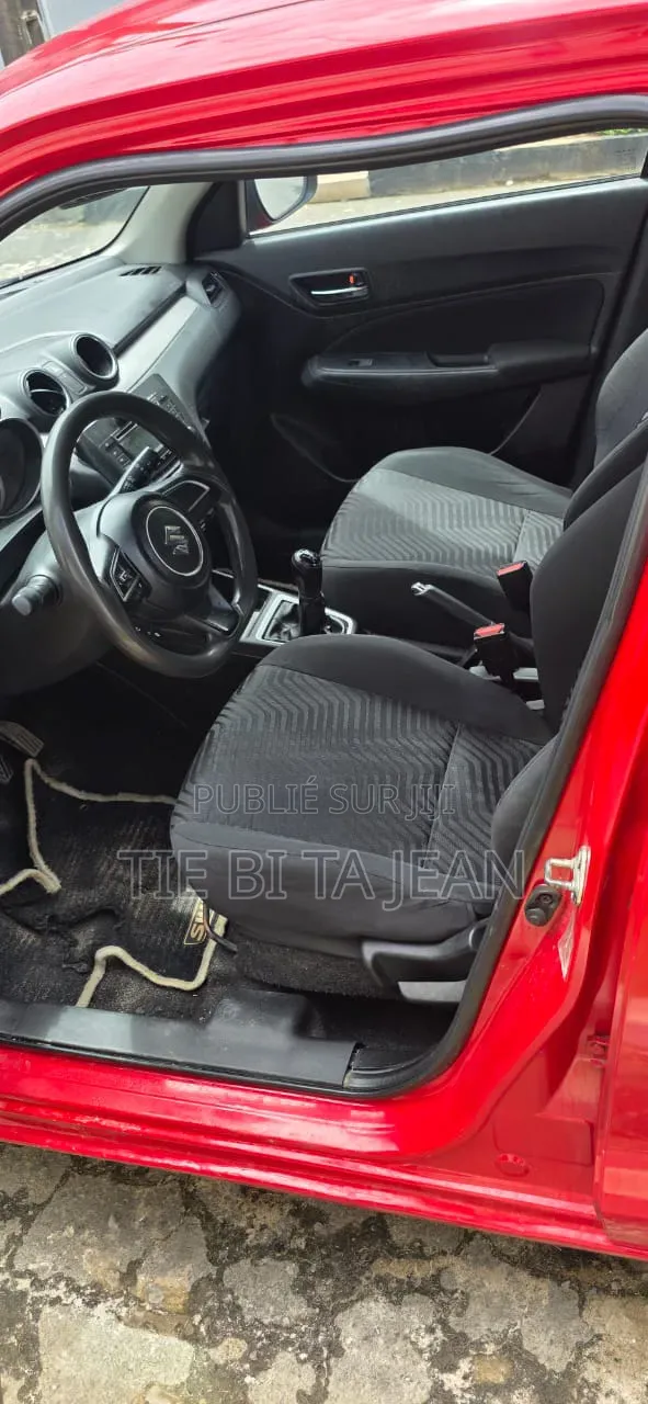 Suzuki Swift 2024 Rouge