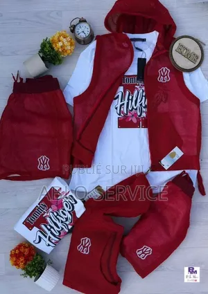 Vêtements Disponible
